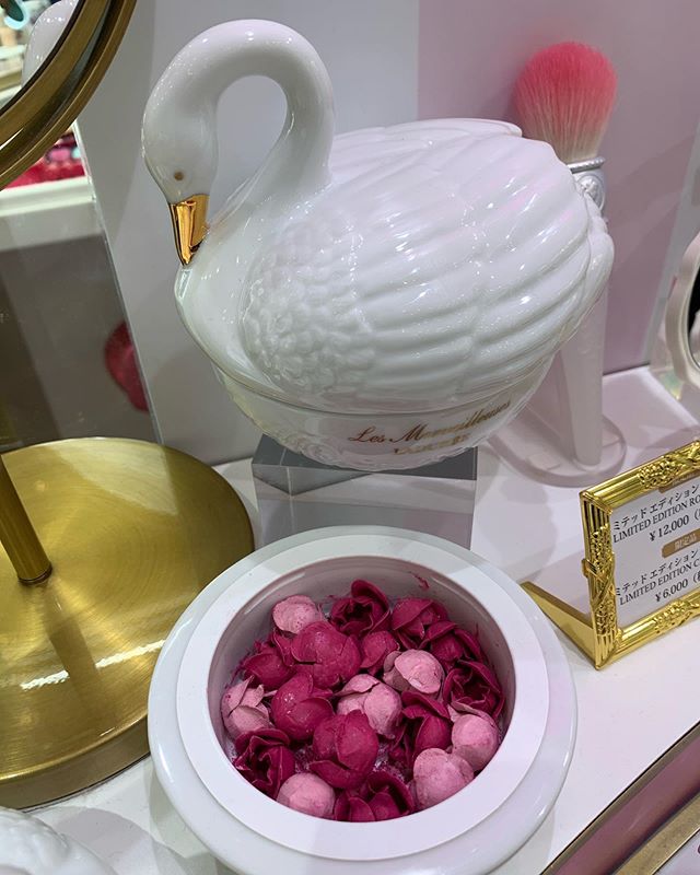 #laduree limited blush&nbsp;14400yen