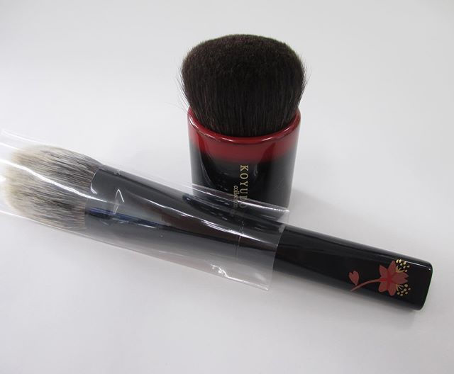 #Kihitsu black  handles Grey squirrel powder White Canadian squirrel&nbsp;cheek