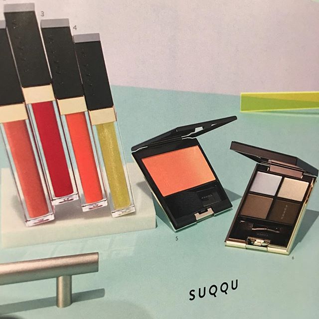 #suqqu 2018 Lip gloss 4158 Yen Blush 08 (6534 Yen )Designing color eyes 09 ( 8078 Yen )