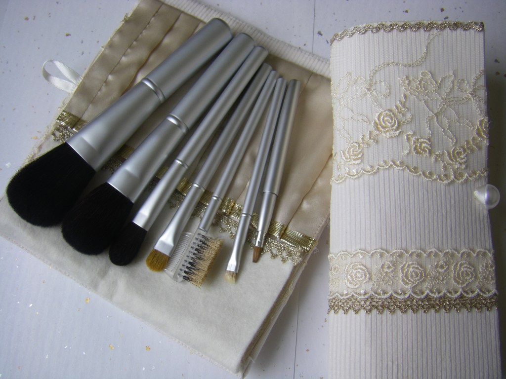 What are other brush towns in Japan, other than Kumano brushes?